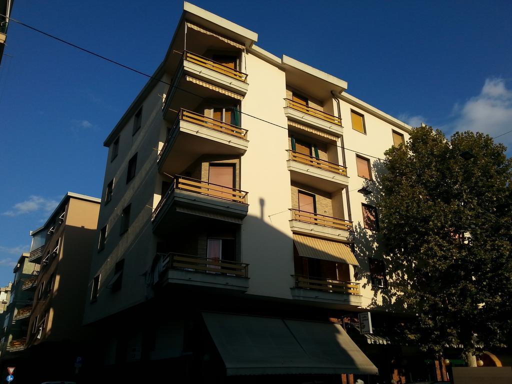 Casa Al Mare Apartamento Albisola Superiore Exterior foto